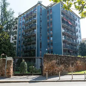 apartment-bocconi-1.it-lombardy.com/